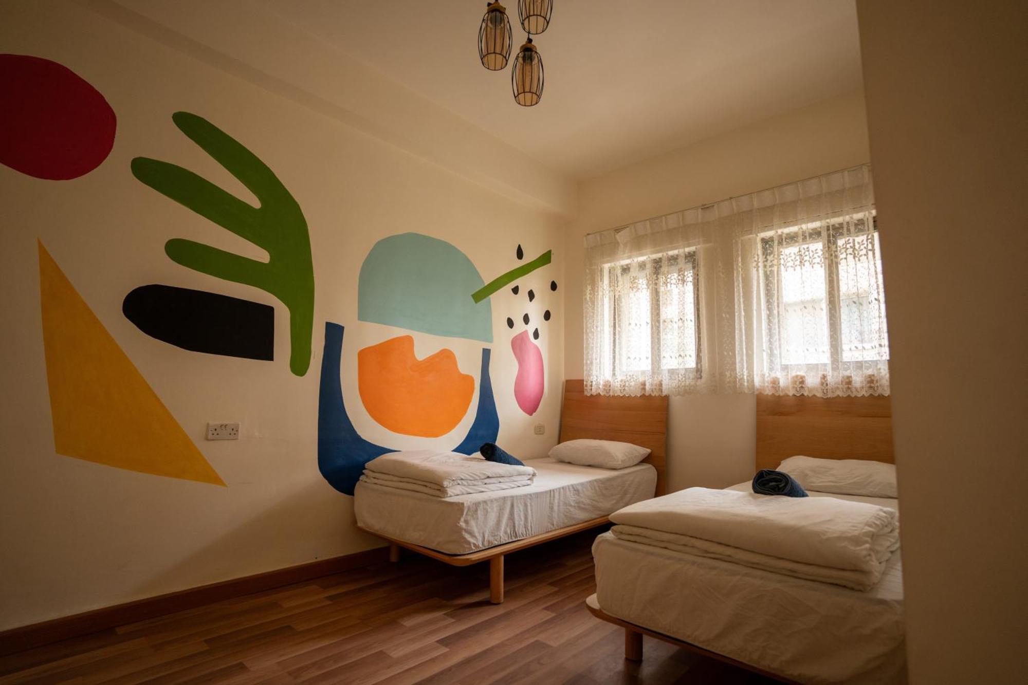 Battuta Hostel Амман Номер фото